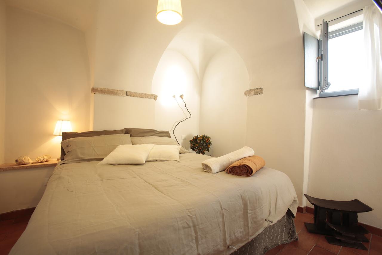 Blu Oltremare Bed and Breakfast Borgio Verezzi Exteriör bild