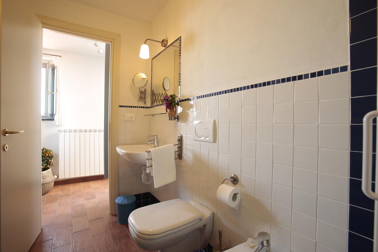 Blu Oltremare Bed and Breakfast Borgio Verezzi Exteriör bild